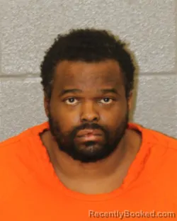Mugshot of Maurice Antonio Davis booked in Mecklenburg County, North Carolina on October 19, 2026
