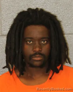 Mugshot of Zonquarius Jovon Pierce booked in Mecklenburg County, North Carolina on October 19, 2026