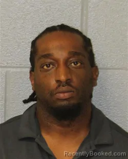 Mugshot of Xorion Malik Richmond booked in Mecklenburg County, North Carolina on October 21, 2026