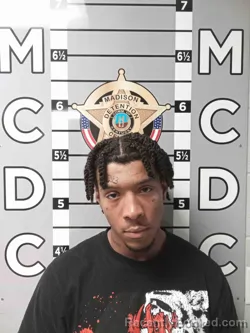Mugshot of Somantae Burns booked in Madison County, Kentucky on October 27, 2026