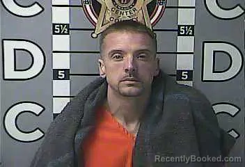 Mugshot of JUSTIN RICHARDSON