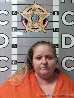 Mugshot of SHAWNDA COX