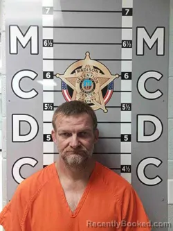 Mugshot of CHARLES LEAR