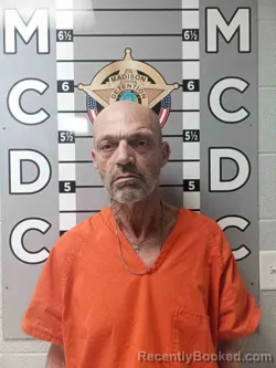 Mugshot of ROLAND ROBERTS