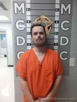 Mugshot of BRANDON QUEEN