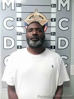 Mugshot of Shawun Parks booked in Madison County, Kentucky on August 21, 2026
