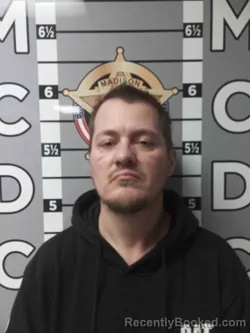 Mugshot of DAMIEN SCHAEFER