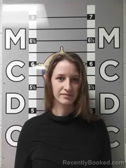 Mugshot of KALILAH HICKS