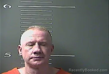 Mugshot of DARIN ROGER GULLETT booked in Magoffin County, Kentucky on June 18, 2026