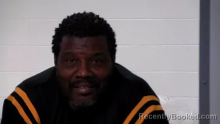 Mugshot of PERRY LAMONT BELL