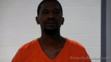 Mugshot of ALFRED R DANIELS