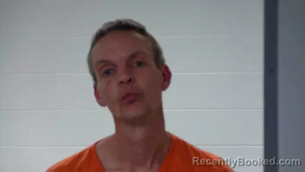 Mugshot of RUSSELL B MCRAY