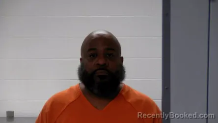 Mugshot of KEVIN DEWAYNE GRAVES