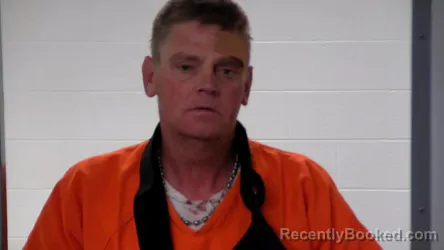 Mugshot of CHRISTOPHER MERVIN SMITH