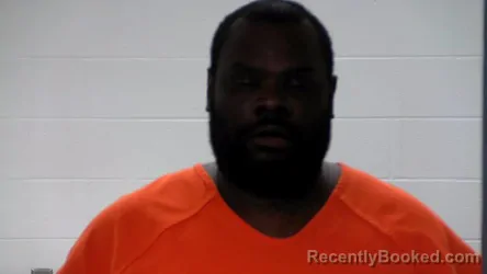Mugshot of CAVORIS DOSSHAY ABERNATHY booked in Marion County, Kentucky on June 20, 2026