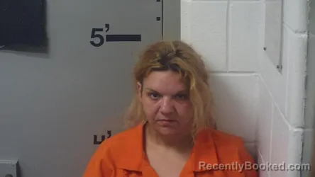 Mugshot of ANNA RENAE DUFFY booked in Mason County, Kentucky on April 26, 2026