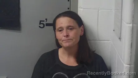 Mugshot of GWENA DAWN BENTLEY booked in Mason County, Kentucky on June 4, 2026