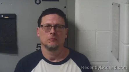 Mugshot of NATHAN D LEWIS