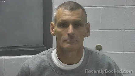 Mugshot of MICHAEL G BOGGS