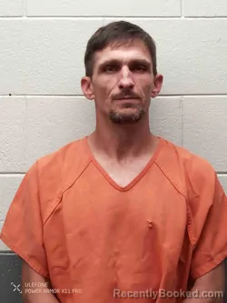 Mugshot of MICHAEL CENTERS booked in Montgomery County, Kentucky on April 29, 2026