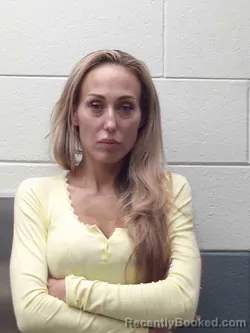 Mugshot of HANNAH SCOTT booked in Montgomery County, Kentucky on April 2, 2026