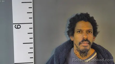 Mugshot of DERRICK DELASALE WALKER