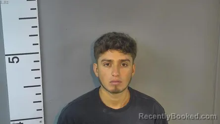 Mugshot of EDDUAR RONALDO MORATAYA booked in Nelson County, Kentucky on April 19, 2026
