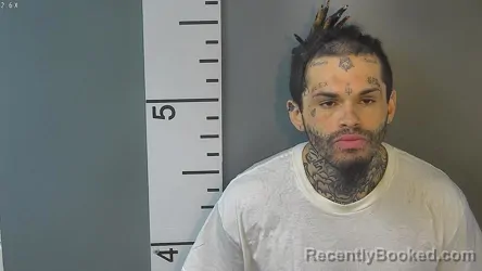 Mugshot of HUNTER TREY DIEL