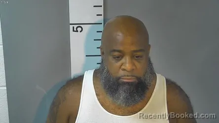 Mugshot of Kevin Dewayne Graves booked in Nelson County, Kentucky on August 10, 2026