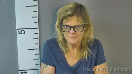 Mugshot of LORA MICHELLE CISSELL