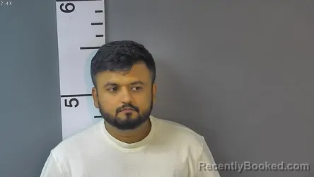 Mugshot of VIVEK CHANERAGENT PATEL