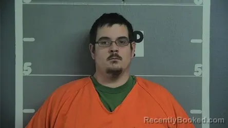 Mugshot of DUSTIN CEVIL CLARK