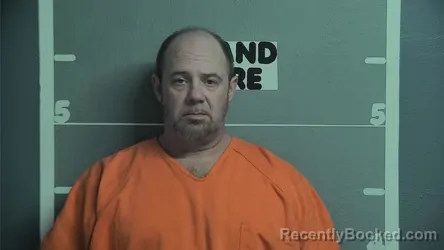 Mugshot of DONALD R GALLOWAY
