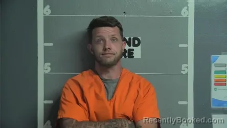 Mugshot of HUNTER QUINN ALBIN