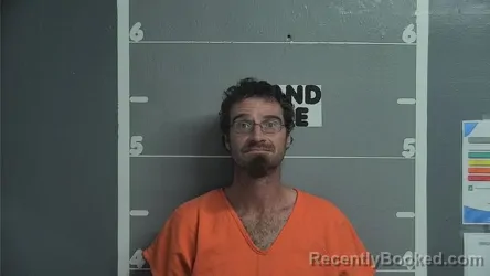 Mugshot of MICHAEL CLINTON HOWARD booked in Ohio County, Kentucky on May 26, 2026