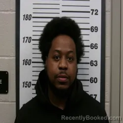 Mugshot of DAVRIS MARCEL SHAMBURGER