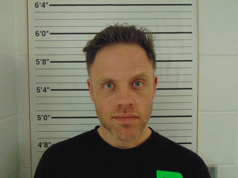 Mugshot of DUSTIN KYLE FARRIS booked in Pendleton County, Kentucky on June 14, 2026