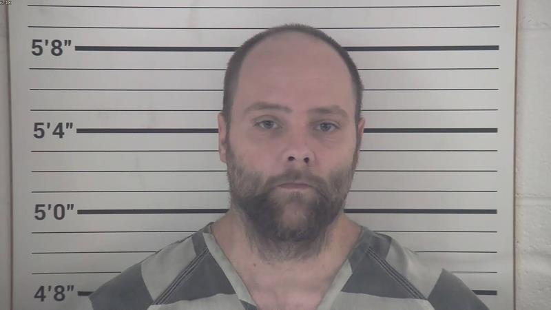 Mugshot of DUSTIN DALE LUSTER