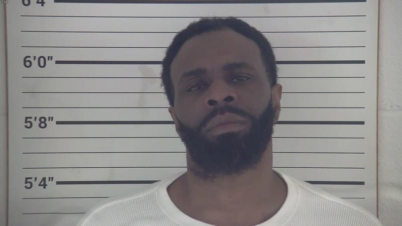 Mugshot of MONTEZ RAYSHUN ALLEN