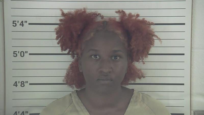 Mugshot of TANAYSIA LANAE BULLOCK booked in Pendleton County, Kentucky on May 31, 2026