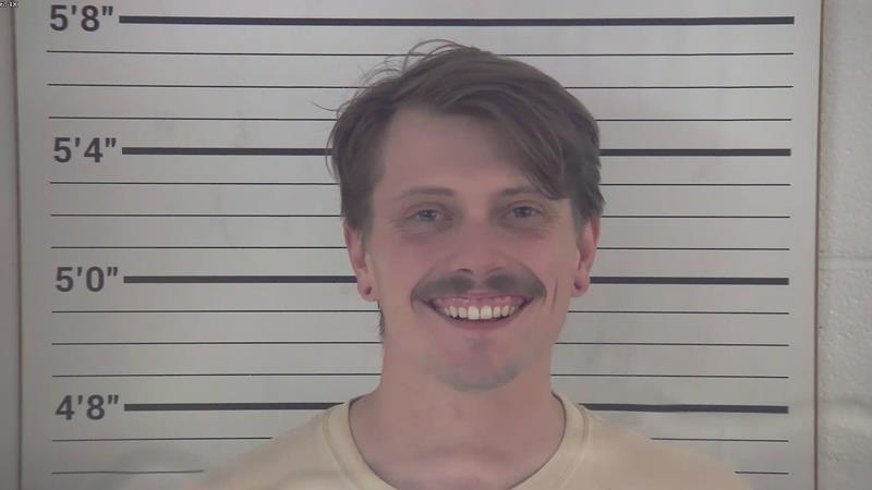 Mugshot of TRANT GERALD ROBERT KERLEE booked in Pendleton County, Kentucky on May 25, 2026