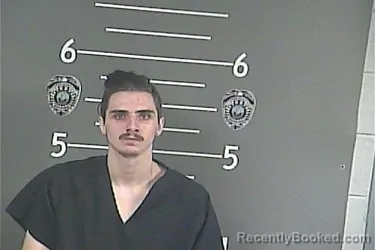 Mugshot of AARYN D MUNCY