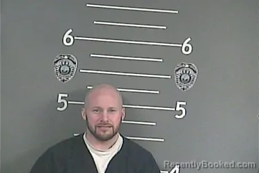 Mugshot of BRUCE . HOLLOMAN