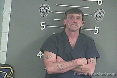 Mugshot of BOBBY R THOMAS