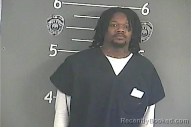 Mugshot of DA'SHAWN . BROWN