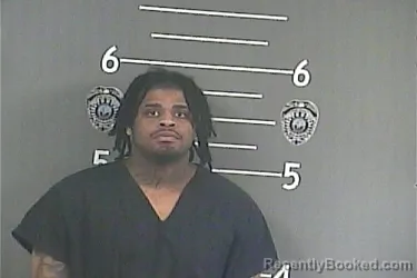 Mugshot of DOMINQUE C DUFF