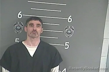 Mugshot of DENNIS R RICHARDSON