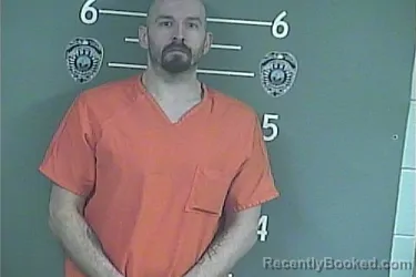 Mugshot of EARNEST RAY DANIELS