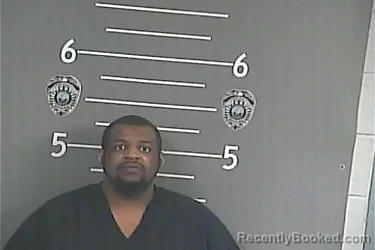 Mugshot of HARRISON R DAVIS