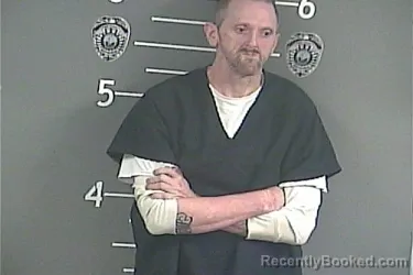 Mugshot of JUSTIN . LUCAS booked in Pike County, Kentucky on April 6, 2026